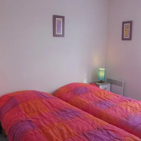 Br020-060 4 Pieces 6 Couchages Sur *