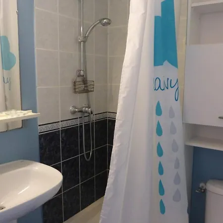 Br020-060 4 Pieces 6 Couchages Sur ヴィラ ブルティニョール・シュル・メール