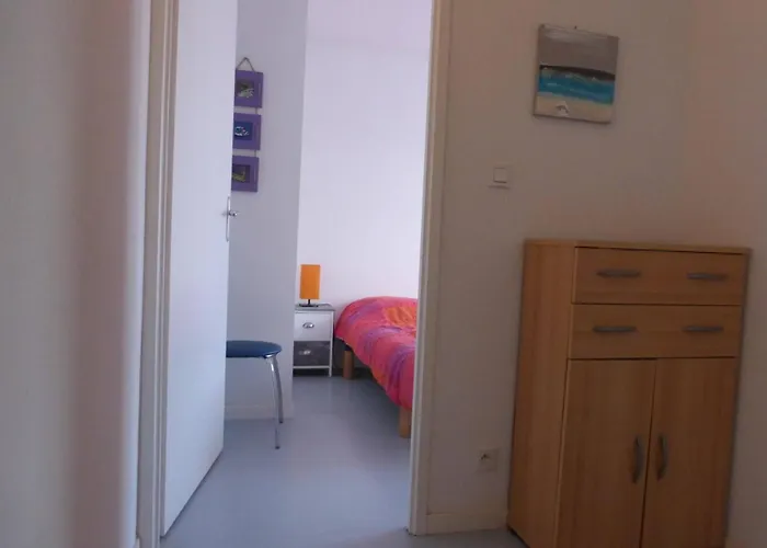 Br020-060 4 Pièces 6 Couchages Sur *