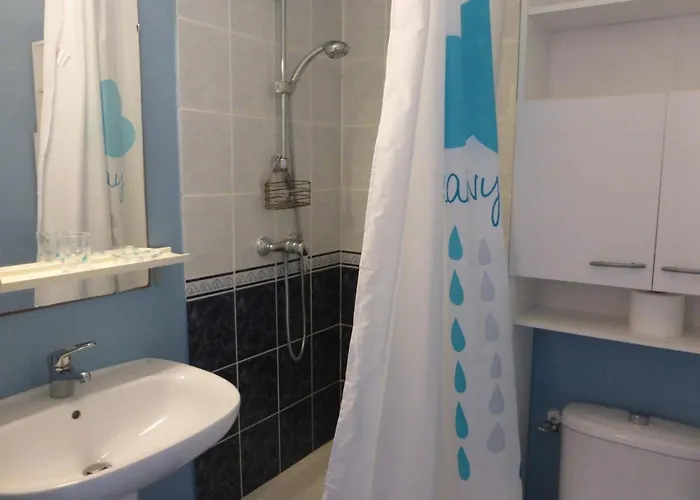 Br020-060 4 Pieces 6 Couchages Sur 别墅 布雷蒂诺斯梅尔